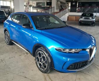 ALFA ROMEO CERTIFIED Alfa Romeo Tonale Phev 1.5 Hybrid Ti 160cv Tct7 Usata - Suv Ibrido Blu - Orvieto - 2467706_1