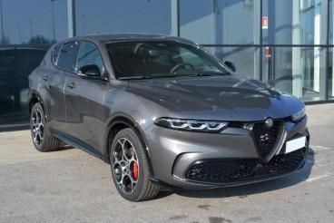 ALFA ROMEO CERTIFIED Alfa Romeo Tonale Phev 1.5 Hybrid Veloce 160cv Tct7 Usata - Suv Ibrido Grigio - Desenzano Del Garda - 2482864_2
