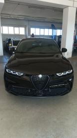 ALFA ROMEO CERTIFIED Alfa Romeo Tonale Phev 1.3 Phev Veloce Q4 280cv At6 Usata - Suv Ibrido Nero - Orvieto - 2500890_2