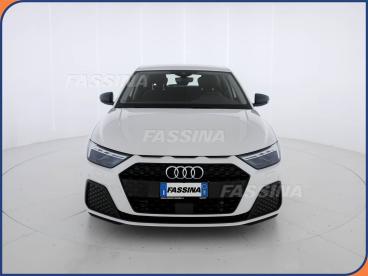 SPOTICAR Audi A1 Spb 30 Tfsi 110cv Usata - City Car Benzina Bianco - Milano - 502418671_2