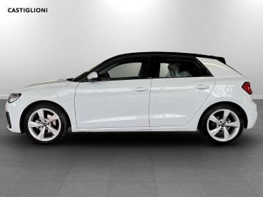 SPOTICAR Audi A1 Sportback 30 1.0 Tfsi Admired 110cv Usata - City Car Benzina Bianco - Varese - 1202427454_2