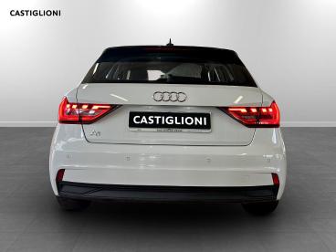 SPOTICAR Audi A1 Sportback 30 1.0 Tfsi Admired 110cv Usata - City Car Benzina Bianco - Varese - 1202427454_4