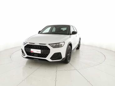 SPOTICAR Audi A1 Allstreet 25 1.0 Tfsi Admired 95cv Usata - City Car Benzina Bianco - San Giovanni Teatino - 1202434000_1