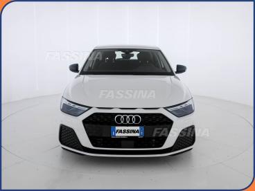 SPOTICAR Audi A1 Spb 30 Tfsi 110cv Usata - City Car Benzina Bianco - Milano - 502435327_2