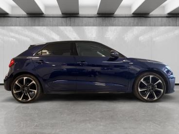 SPOTICAR Audi A1 Sportback 30 1.0 Tfsi Identity Black 116cv S-troni Usata - City Car Benzina Blu - Cuneo - 502436407_4