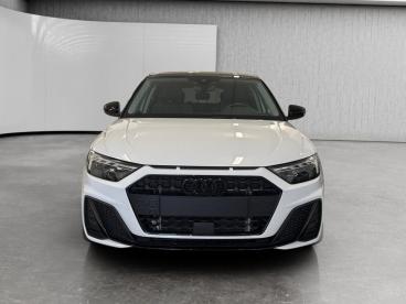 SPOTICAR Audi A1 Sportback 30 1.0 Tfsi Identity Black 116cv S-troni Usata - City Car Benzina Bianco - Cuneo - 502436410_2