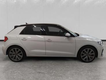 SPOTICAR Audi A1 Sportback 25 1.0 Tfsi Admired My20 Usata - City Car Benzina Bianco - Cuneo - 502459258_4