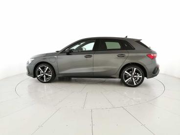 SPOTICAR Audi A3 Nuova Sportback Sportback 40 1.4 Tfsi E Identity B Usata - Berlina Ibrido Grigio - San Giovanni Teatino - 1202434470_2