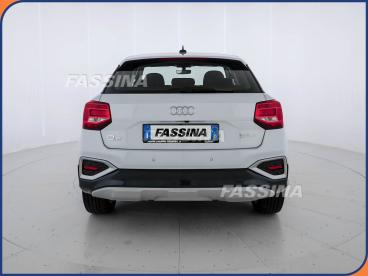 SPOTICAR Audi Q2 35 Tfsi Admired Advanced S-tronic Usata - Suv Benzina Bianco - Milano - 502271852_5