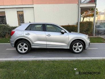 SPOTICAR Audi Q2 30 1.6 Tdi Admired S-tronic My20 Usata - Suv Diesel Argento - Modugno - 1202323553_4