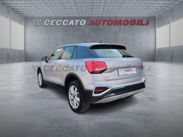 SPOTICAR Audi Q2 35 1.5 Tfsi Admired Advanced S-tronic Usata - Suv Benzina Argento - Albignasego - 502443935_3