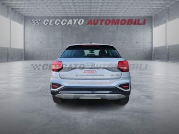 SPOTICAR Audi Q2 35 1.5 Tfsi Admired Advanced S-tronic Usata - Suv Benzina Argento - Albignasego - 502443935_5