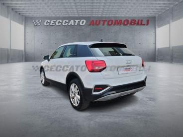 SPOTICAR Audi Q2 35 1.5 Tfsi Admired Advanced S-tronic Usata - Suv Benzina Bianco - Albignasego - 502448695_3