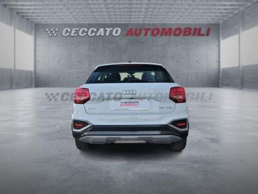 SPOTICAR Audi Q2 35 1.5 Tfsi Admired Advanced S-tronic Usata - Suv Benzina Bianco - Albignasego - 502448695_5