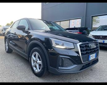 SPOTICAR Audi Q2 35 2.0 Tdi Business Quattro S-tronic Usata - Suv Diesel Nero - Mirandola - 1202450664_2