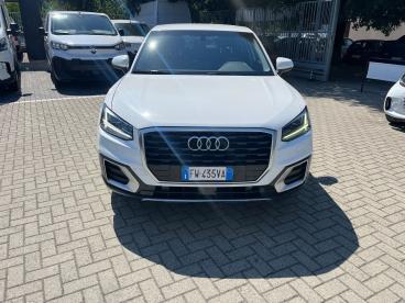 SPOTICAR Audi Q2 1.6 30 Tdi Admired S Tronic Usata - Suv Diesel Bianco - Milano - 502483411_2