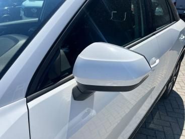 SPOTICAR Audi Q2 1.6 30 Tdi Admired S Tronic Usata - Suv Diesel Bianco - Milano - 502483411_4