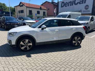 SPOTICAR Audi Q2 1.6 30 Tdi Admired S Tronic Usata - Suv Diesel Bianco - Milano - 502483411_5