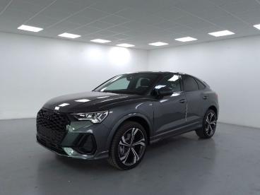 SPOTICAR Audi Q3 Sportback 40 2.0 Tdi Identity Black Quattro 193cv Usata - Suv Diesel Grigio - Cuneo - 502376865_1