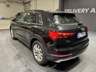 SPOTICAR Audi Q3 Ii 2018 35 2.0 Tdi Business Advanced S-tronic Usata - Suv Diesel Nero - Biella - 502420902_3