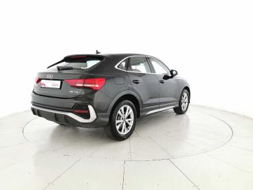 SPOTICAR Audi Q3 Sportback 35 2.0 Tdi S Line Edition S-tronic Usata - Suv Diesel Nero - San Giovanni Teatino - 1202434475_3