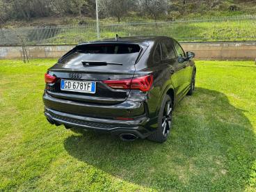 SPOTICAR Audi Q3 Rs Sportback Rs Sportback 2.5 Quattro S-tronic Usata - Suv Benzina Nero - Lancusi - 502437582_4