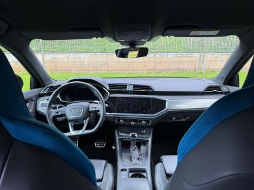 SPOTICAR Audi Q3 Rs Sportback Rs Sportback 2.5 Quattro S-tronic Usata - Suv Benzina Nero - Lancusi - 502437582_5