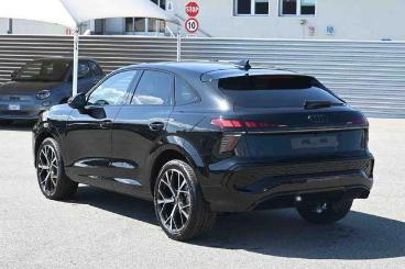 SPOTICAR Audi Q3 Sportback 35 Tdi S-tronic Black Line Edition Usata - Suv Diesel Nero - Carmagnola - 502454139_4