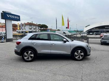 SPOTICAR Audi Q3 35 1.5 Tfsi Mhev Business Advanced S-tronic Usata - Suv Benzina Grigio - Rimini - 1202461165_4