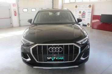 SPOTICAR Audi Q3 35 1.5 Tfsi Mhev Business S-tronic Usata - Suv Ibrido Nero - Orvieto - 602477359_2