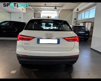 SPOTICAR Audi Q3 35 2.0 Tdi Business S-tronic Usata - Suv Diesel Bianco - San Vitaliano - 1202493644_4