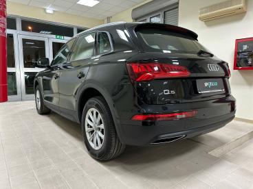 SPOTICAR Audi Q5 2.0 Tdi Quattro S Tronic Business Usata - Suv Diesel Nero - Foggia - 502192237_4