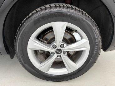 SPOTICAR Audi Q5 Sportback 40 2.0 Tdi Mhev 12v S Line Quattro S-tro Usata - Suv Ibrido Nero - Parma - 1202347627_5