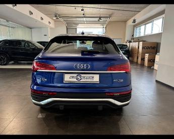 SPOTICAR Audi Q5 Spb 40 Tdi Quattro S Tronic S Line Usata - Suv Diesel Blu - San Vitaliano - 1202418549_5