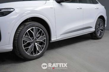 SPOTICAR Audi Q5 2.0 Tdi Mhev+ 204cv S Line Edition Quattro S-troni Usata - Suv Ibrido Bianco - Barzago - 1202419653_4