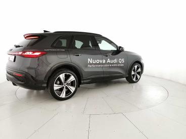 SPOTICAR Audi Q5 2.0 Tdi Mhev+ Launch Edition One Quattro 204cv S-t Usata - Suv Ibrido Grigio - San Giovanni Teatino - 1202425404_3