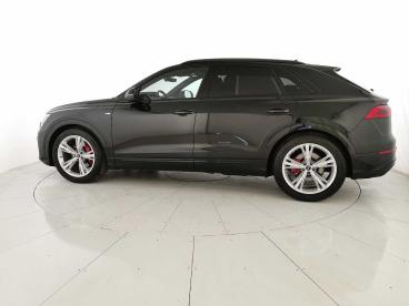SPOTICAR Audi Q8 3.0 Tdi Mhev S Line Edition Quattro 286cv Tiptroni Usata - Suv Diesel Nero - San Giovanni Teatino - 1202434574_2