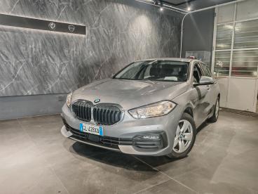 SPOTICAR Bmw Serie 1 Serie 1 116d Business Advantage Auto Usata - Berlina Diesel Grigio - Grugliasco - 502441476_2