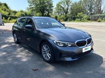 SPOTICAR Bmw Serie 3 18d Business Advantage Touring Usata - Station Wagon Diesel Grigio - Torino - 1202474771_3
