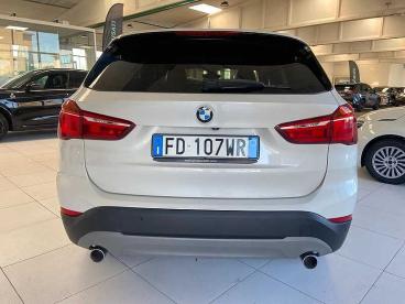 SPOTICAR Bmw X1 Xdrive25d Sport Auto Usata - Suv Diesel Bianco - Parma - 1202417247_4