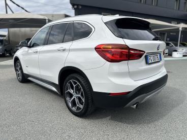 SPOTICAR Bmw X1 Xdrive 18d X Line Auto Usata - Suv Diesel Bianco - Grugliasco - 502458561_5