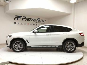 SPOTICAR Bmw X4 Xdrive20d Xline Usata - Suv Diesel Bianco - Teramo - 1202393846_2