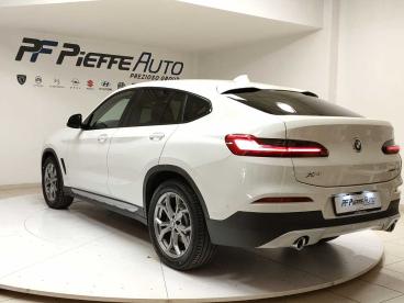SPOTICAR Bmw X4 Xdrive20d Xline Usata - Suv Diesel Bianco - Teramo - 1202393846_3