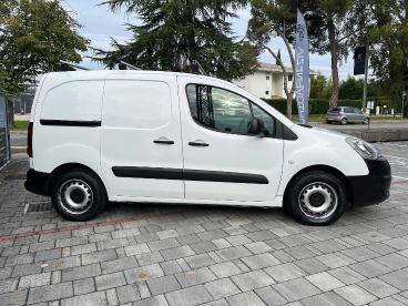 SPOTICAR Citroën Berlingo Bluehdi 100 Van 3 Posti Club L1 Usata - Veicoli Commerciali Diesel Bianco - Venezia-mestre - 1202384561_3