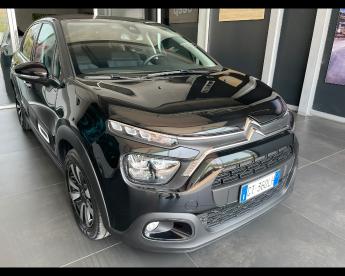 SPOTICAR Citroën C3 Iii 2017 1.2 Puretech Shine Pack S And S 110cv Eat Usata - City Car Benzina Nero - Salerno - 602350565_1