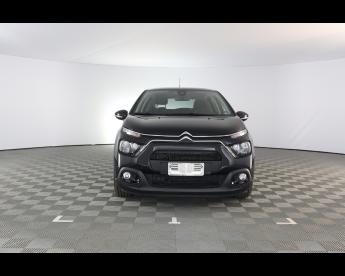 SPOTICAR Citroën C3 Iii 2017 1.2 Puretech Max S And S 110cv Usata - City Car Benzina Nero - Piacenza - 502416498_3