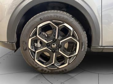 SPOTICAR Citroën C3 Iv 2024 1.2 Puretech Turbo Max 100cv S And S Usata - City Car Benzina Grigio - Verona - 502445661_5