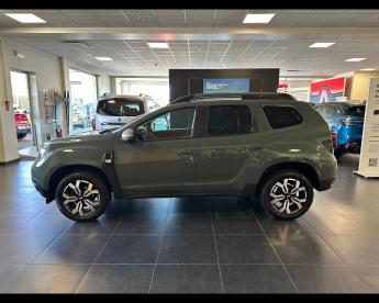 SPOTICAR Dacia Duster Journey Up 4x2 1.5 Blue Dci 115cv Usata - Suv Diesel Verde - Bollengo - 502433534_5