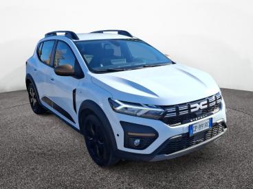 SPOTICAR Dacia Sandero Stepway Iii 2021 Stepway 1.0 Tce Extreme Up Eco-g Usata - City Car Gpl-metano Bianco - Roma - 502518397_2