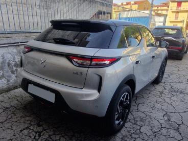 SPOTICAR Ds Ds 3 Crossback 1.5 Bluehdi Faubourg 130cv Auto Usata - City Car Diesel Grigio - Lancusi - 502393285_4